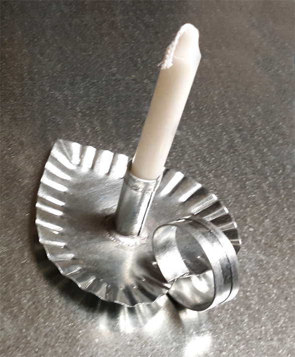 heart candlestick holder